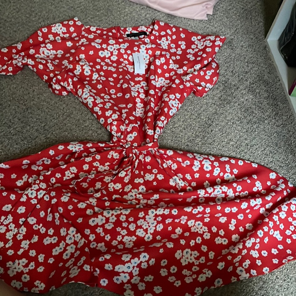 Banana republic red flower dress brand new with tags size 6